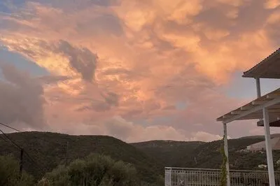 Villa Magiko, luxury close to Mikros Gialos beach