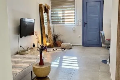  Luxury apartment close to Agios Ioannis beach and to Lefkada town.