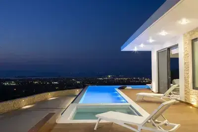 Elegant Greek Island Villa with Pool