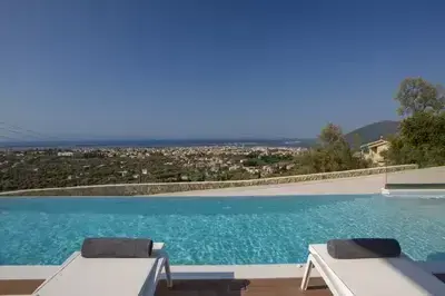 Elegant Greek Island Villa with Pool