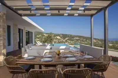 Elegant Greek Island Villa with Pool
