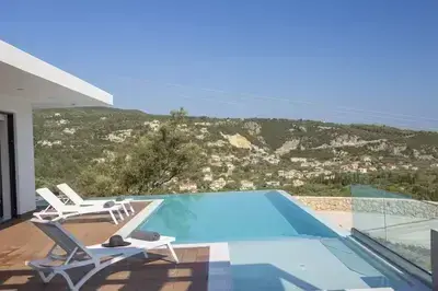 Elegant Greek Island Villa with Pool