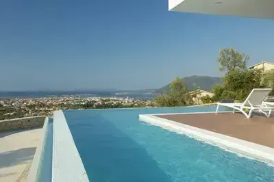 Elegant Greek Island Villa with Pool