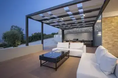 Elegant Greek Island Villa with Pool
