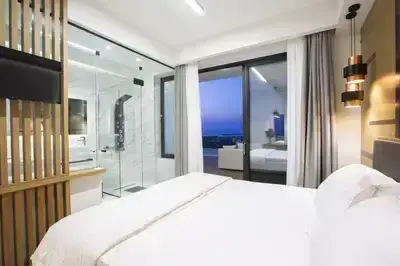 Elegant Greek Island Villa with Pool