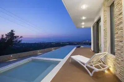 Elegant Greek Island Villa with Pool