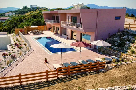 Stefanos Rock - 5 Bedroom Luxury Villa - Corfu