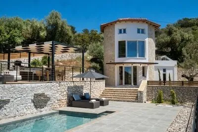 La Grelia-A Unique Tower-Design Villa with Private Pool