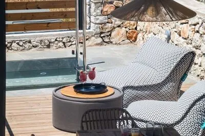 La Grelia-A Unique Tower-Design Villa with Private Pool