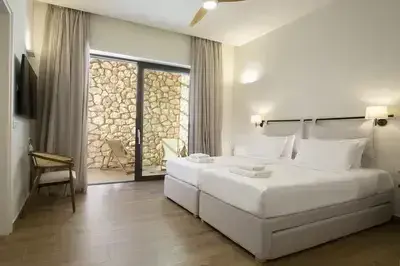 Amber by the sea – Elegant Villa with amazing view and XLarge Infinity Pool