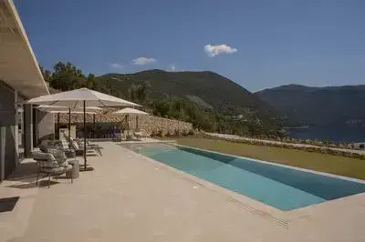 Villa Luma | Sea View Villa with Infinity Pool in Afteli