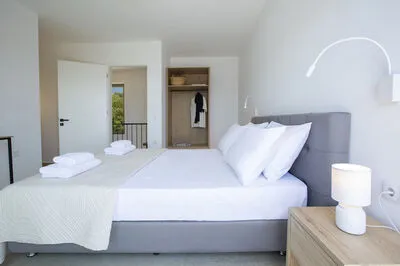 Petrolithos Coastal Retreats - Villa Skinos