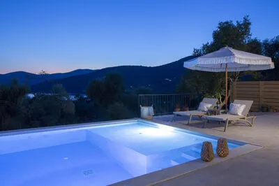 Petrolithos Coastal Retreats - Villa Skinos
