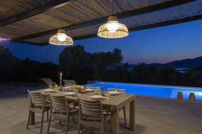 Petrolithos Coastal Retreats - Villa Skinos
