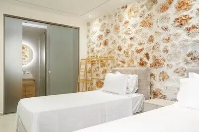 Villa Norelia – Exclusive Luxury Villa with Private Pool, Jacuzzi & Breatht
