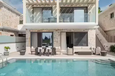 Villa Norelia – Exclusive Luxury Villa with Private Pool, Jacuzzi & Breatht
