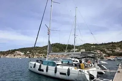 Weekly and Daily Private Sailing Experiences in Greece