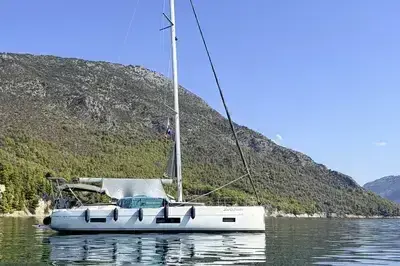 Weekly and Daily Private Sailing Experiences in Greece