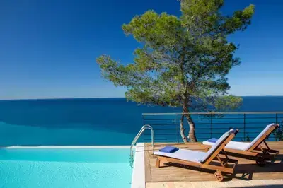 Milos Bay Villas Capro