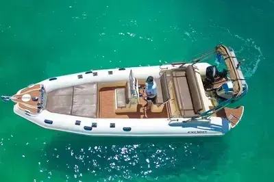 Apollon 7.5m rib boat