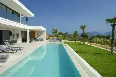 Buddha House - High End Villa in Ammousso!