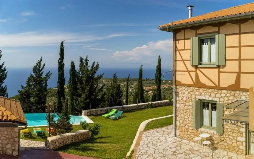 Melivaro 4bedroom villa with stunning views 700 m from Tsoukalades village Main photo of the rental