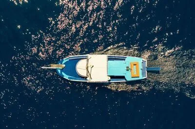 Private Wooden Boat Cruise in Lefkada – Explore the best spots!