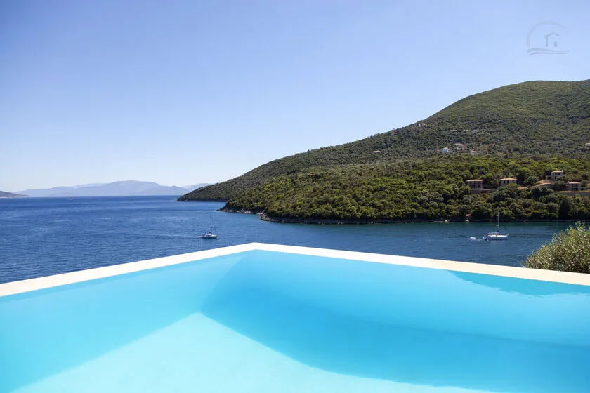 Villa Kalamos – Elegante Villa mit direktem Zugang zum Meer Main photo of the rental
