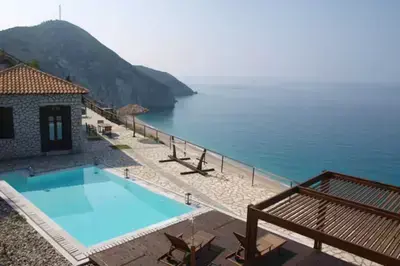 Milos Bay Villas