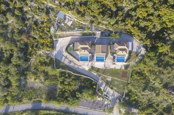 Traditional Family Villas ideal for 15 people, sea view & 3 private pools!